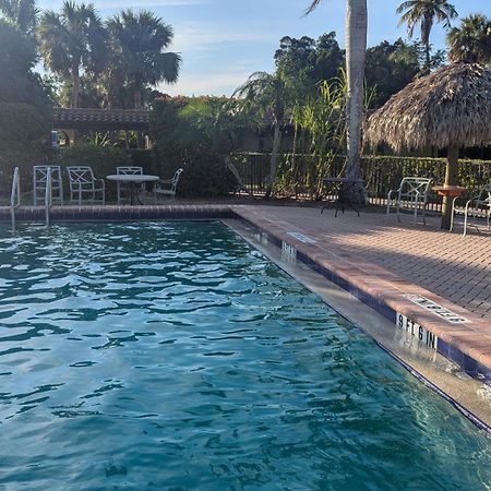 North NaplesMarina Getaway On The Water!公寓 外观 照片